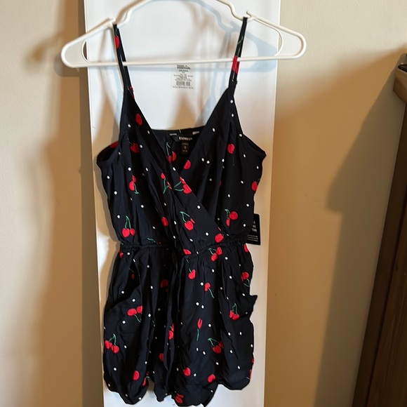 Express Pants - NWT Express Cherry Print Romper XS Petite